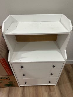 Free kids dresser
