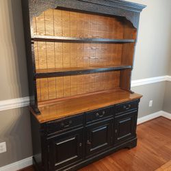 Black Hutch