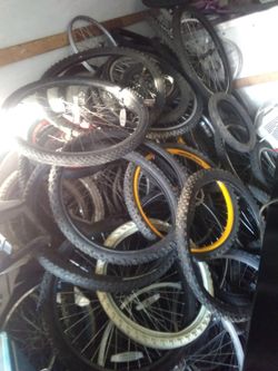 bike wheels sizes 16,18,20,24,26 Tires & Tubes