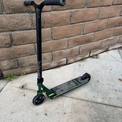 Prodigy  Pro Scooter