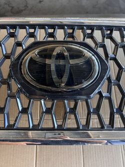 OEM Toyota Tacoma Grille