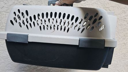 Hard Shell Pet Travel Carrier Crate