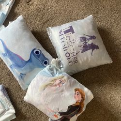 Elsa Ana Comforter Set 