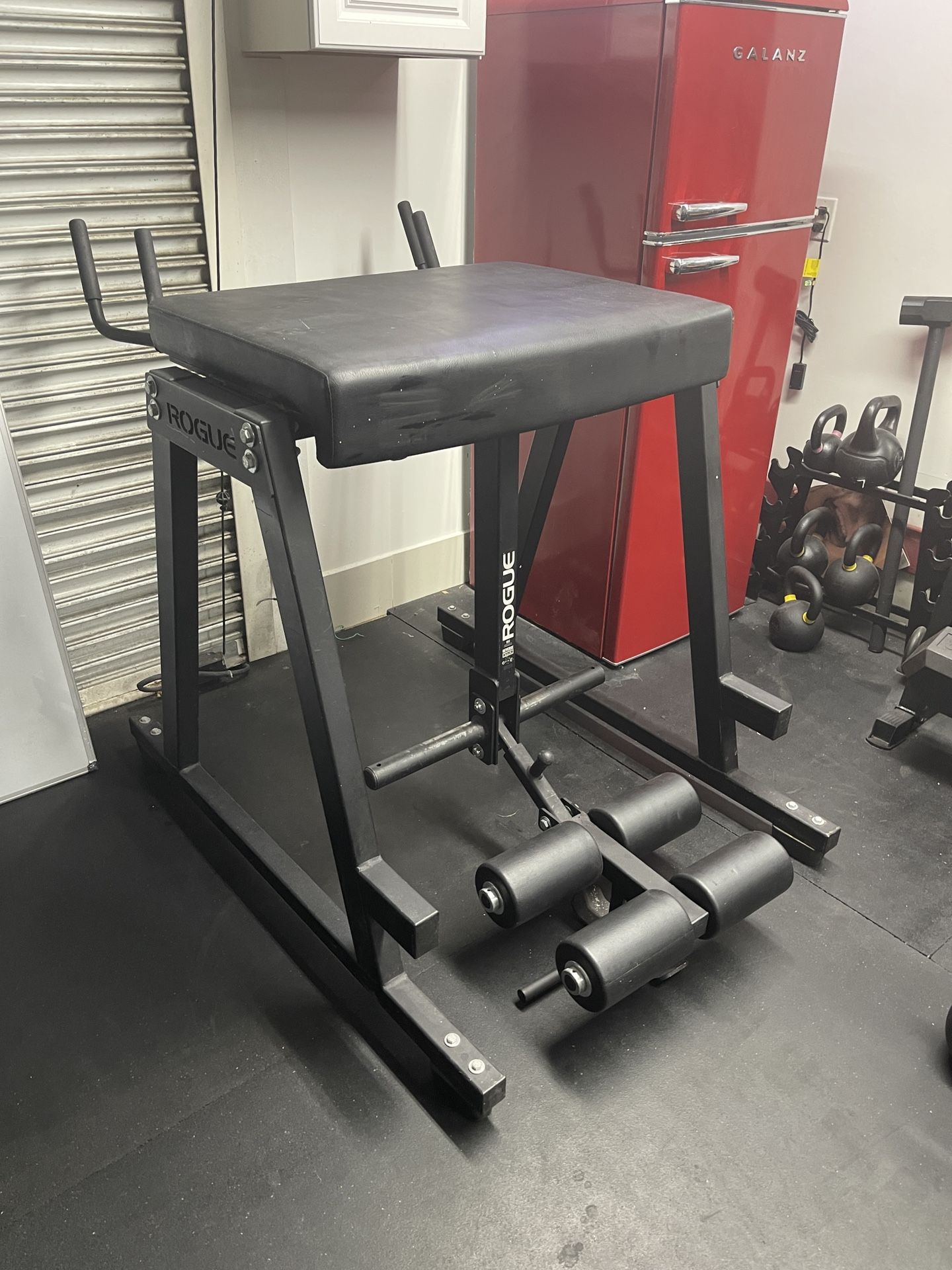 Rogue Reverse Hyper With Optional Leg attachment