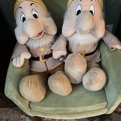 Large Plush Classic Disney Sneezy Dwarf Dolls