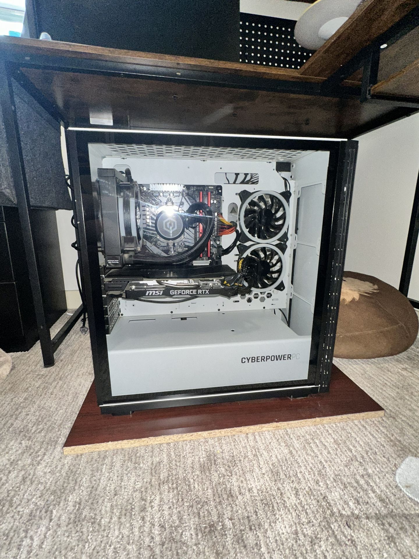 Gaming PC+ 24in Samsung monitor & Wired RGB Mouse (Price Listed OBO)