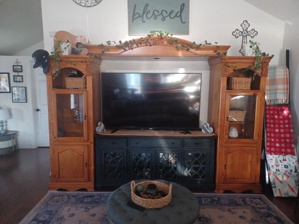 Entertainment Center 