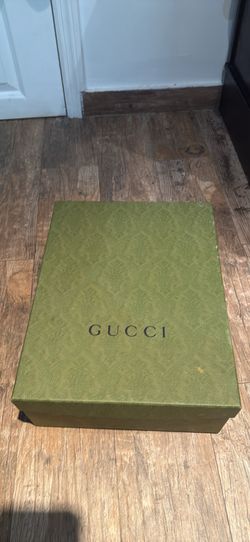 Gucci run shoes