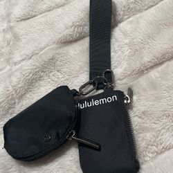 Lululemon Keychain 