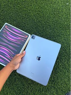 iPad Pro 6th gen 12.9 inch