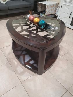 1 Coffee And 1 End Table