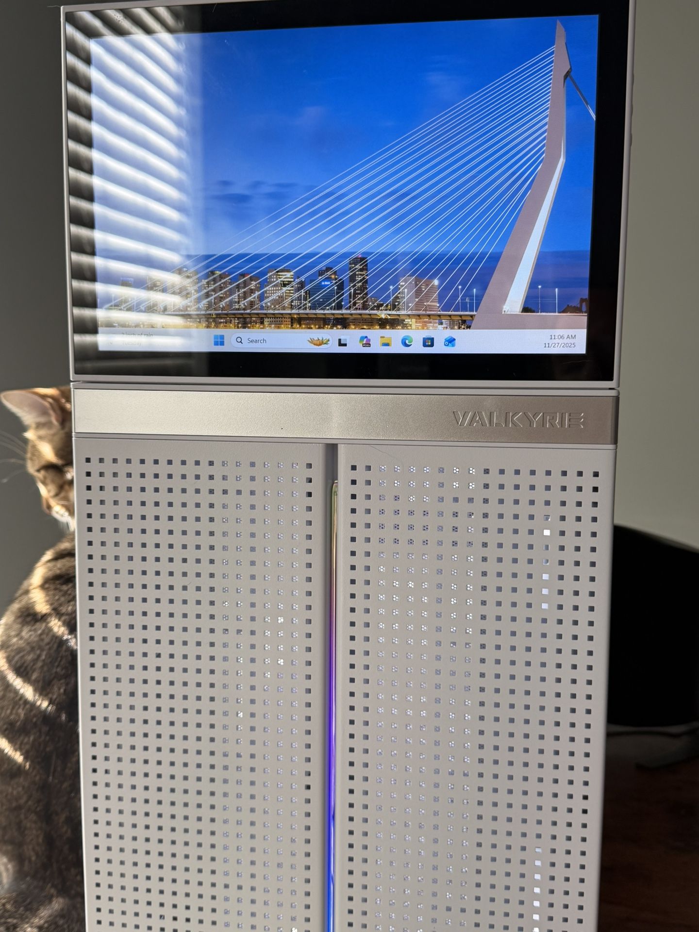 14th Gen I9-14900K 32-CPUS, 128 GB DDR5 Nvidia 5070 16gb Video