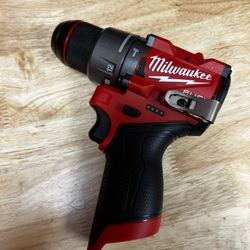 Milwaukee M12 Fuel 1/2” Hammer Drill Brand New 
