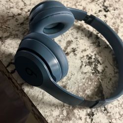 Beat Solo 4