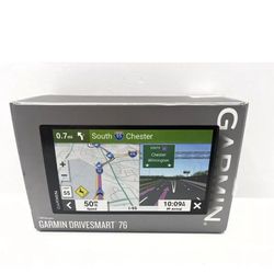 Garmin - DriveSmart 76 7" GPS - Black