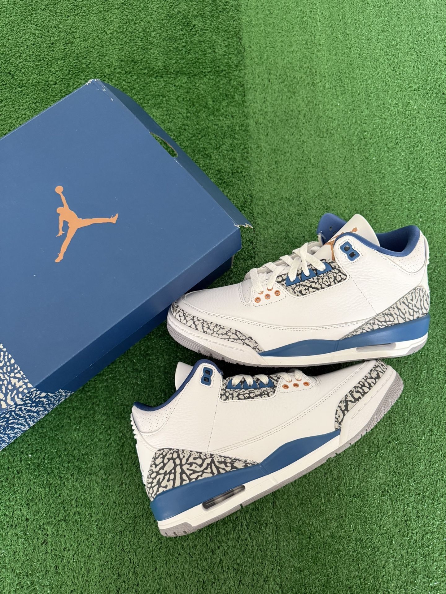 Jordan 3 Retro Wizards 