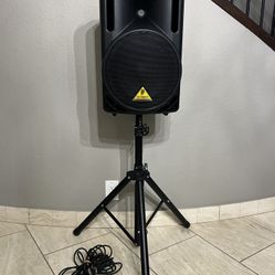Behringer EUROLIVE B212D Powered Speaker, Monitor Combo Package