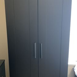 Stylish Wardrobe with 2 Doors
