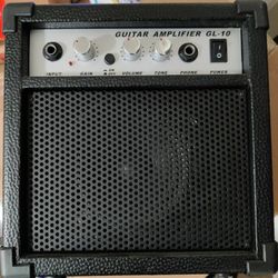 Mini Guitar Amplifier