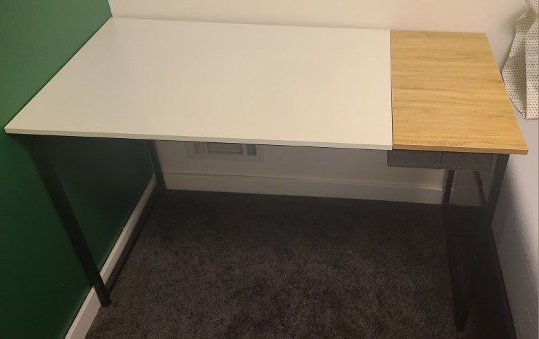 Small Desk & Chair