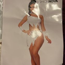 Brand New - Wilma Flintstone Size M/L