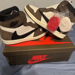NIKE TRAVIS SCOTT “Mocha highs” size 10 