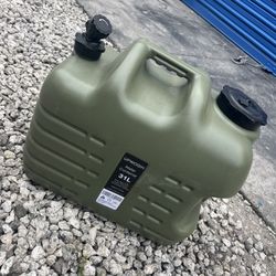31L Portable Water Container – Camping / Emergency / RV 