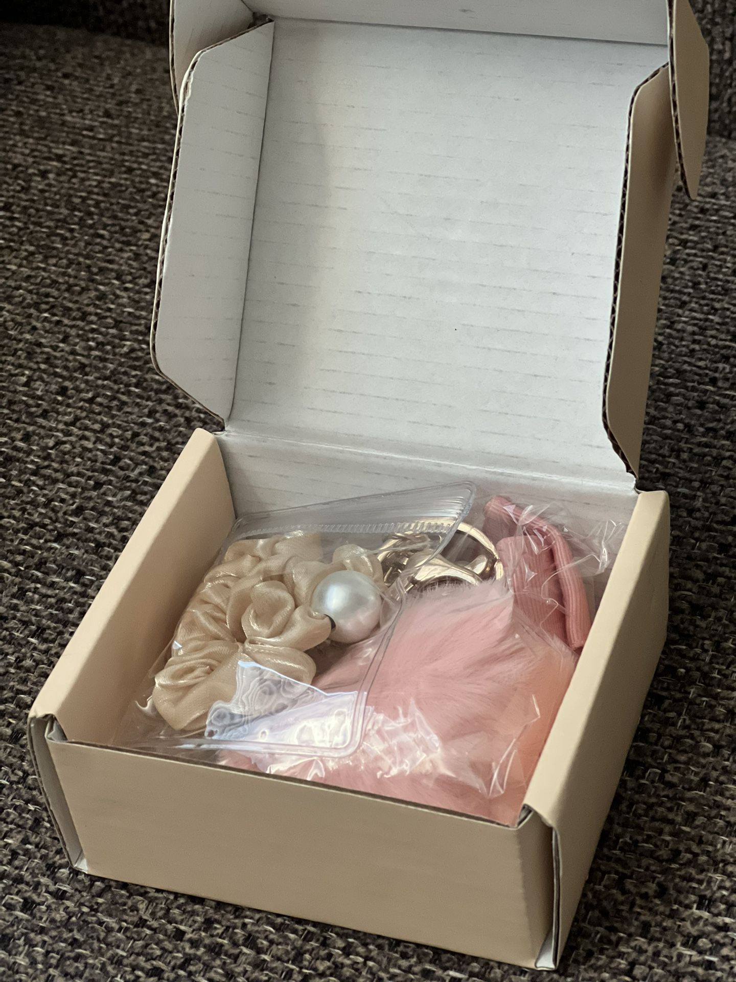 Brand New “You Wizv” Perfume Key Chain Box!