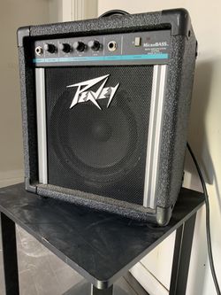 Peavey Amplifier