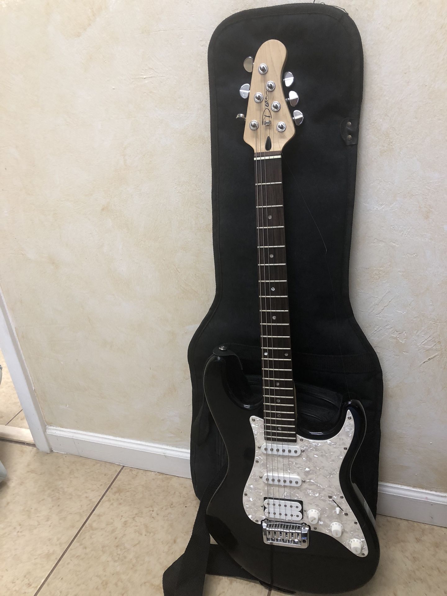 Guitar - Electric