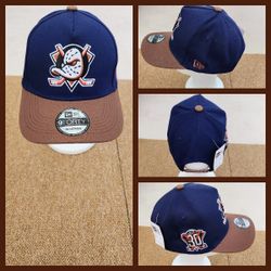 ANAHEIM DUCKS NHL HOCKEY 🏒 SNAPBACK HAT.
