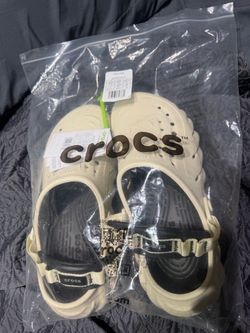 Crocs Echo Clog Cream/Off-White Size 8