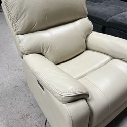 BRAND NEW Barcalounger Columbia Leather Power Glider Recliner with Power Headrest 