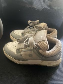 Amiri size 9