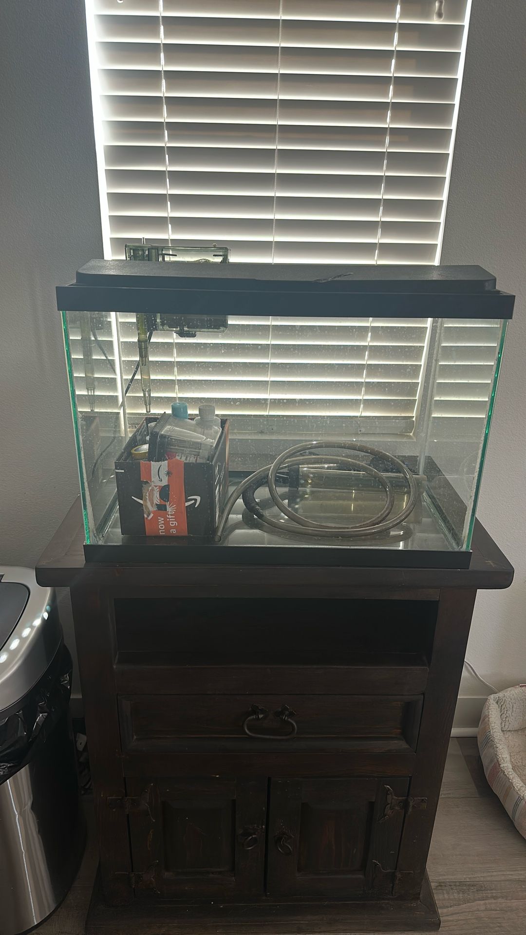 Aquarium 20 Gallon With Stand 