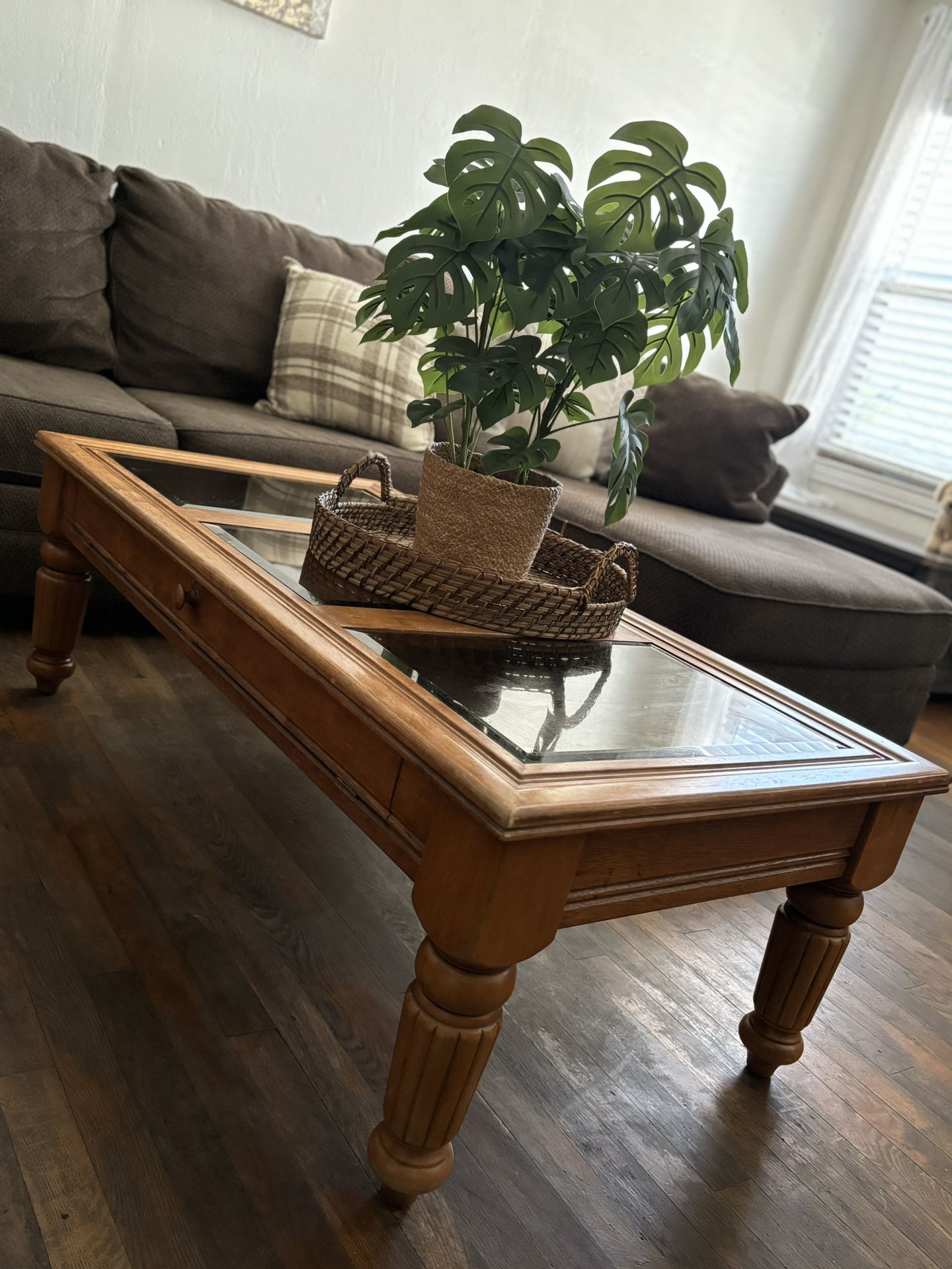 Coffe Table - Solid Wood