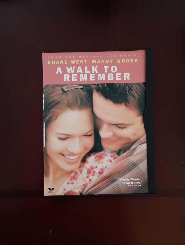 3/$10 🌟 A Walk to Remember DVD