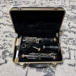 Leblanc Vito Model- 7214 USA Student Clarinet