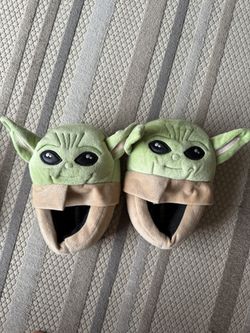 Kids Slippers Size 13-1