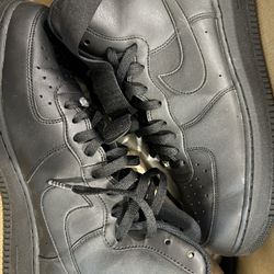 Air Force 1/ Black/ Size 12M