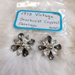 Vtg Vintage  Silver Earrings Post      Avon