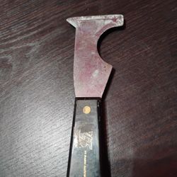 Multi-purpose Scraper Painters Tool