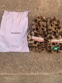 Balenciaga Slides Size 43