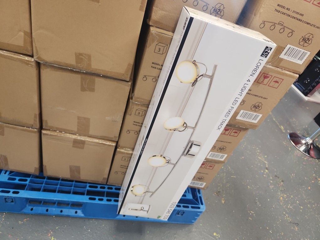 Beautiful 33.5" LED Tracklight