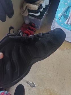 Black Foamposite Size 9.5