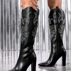 Black Spiderweb Boots 
