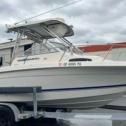 1997 Wellcraft 220 cuddy