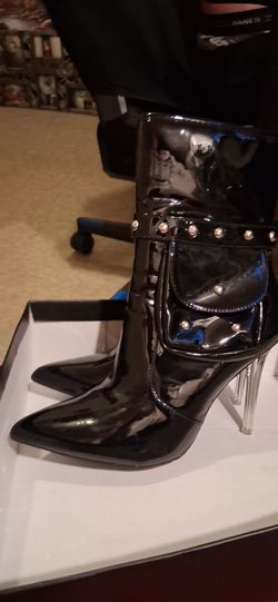 Black leather boots w / little purse on side