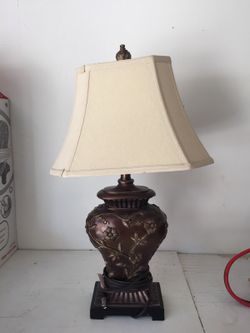 Table lamp