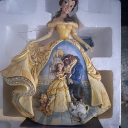 Belle Disney Showcase Collection 